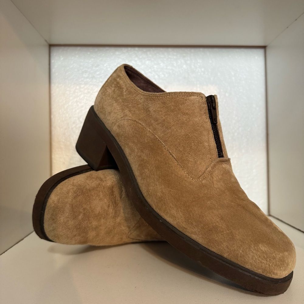 Hush Puppies Tan Suede Zip Up Block Heel Loafers Vintage Minimalist Comfort